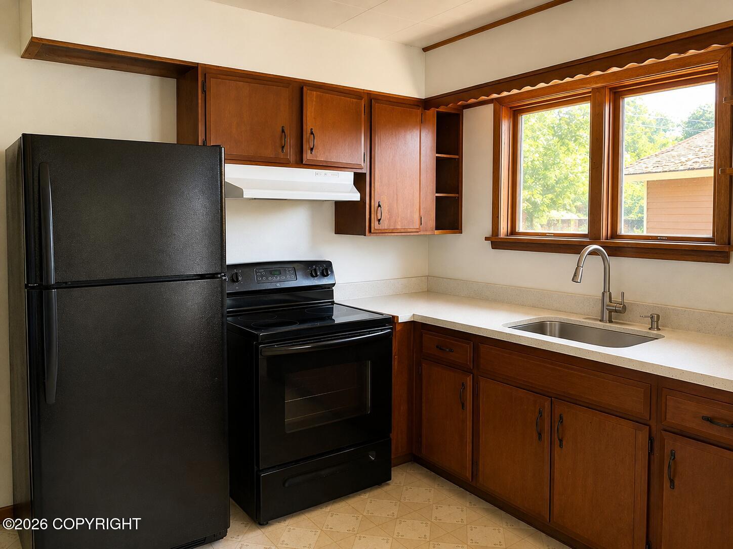 347 Cassiar Property Photo 11