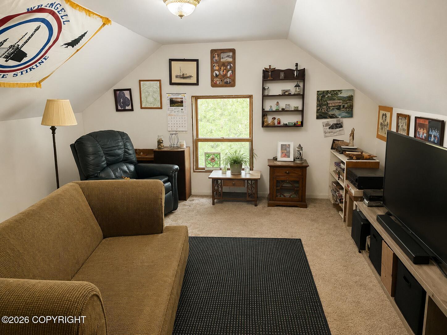 347 Cassiar Property Photo 18