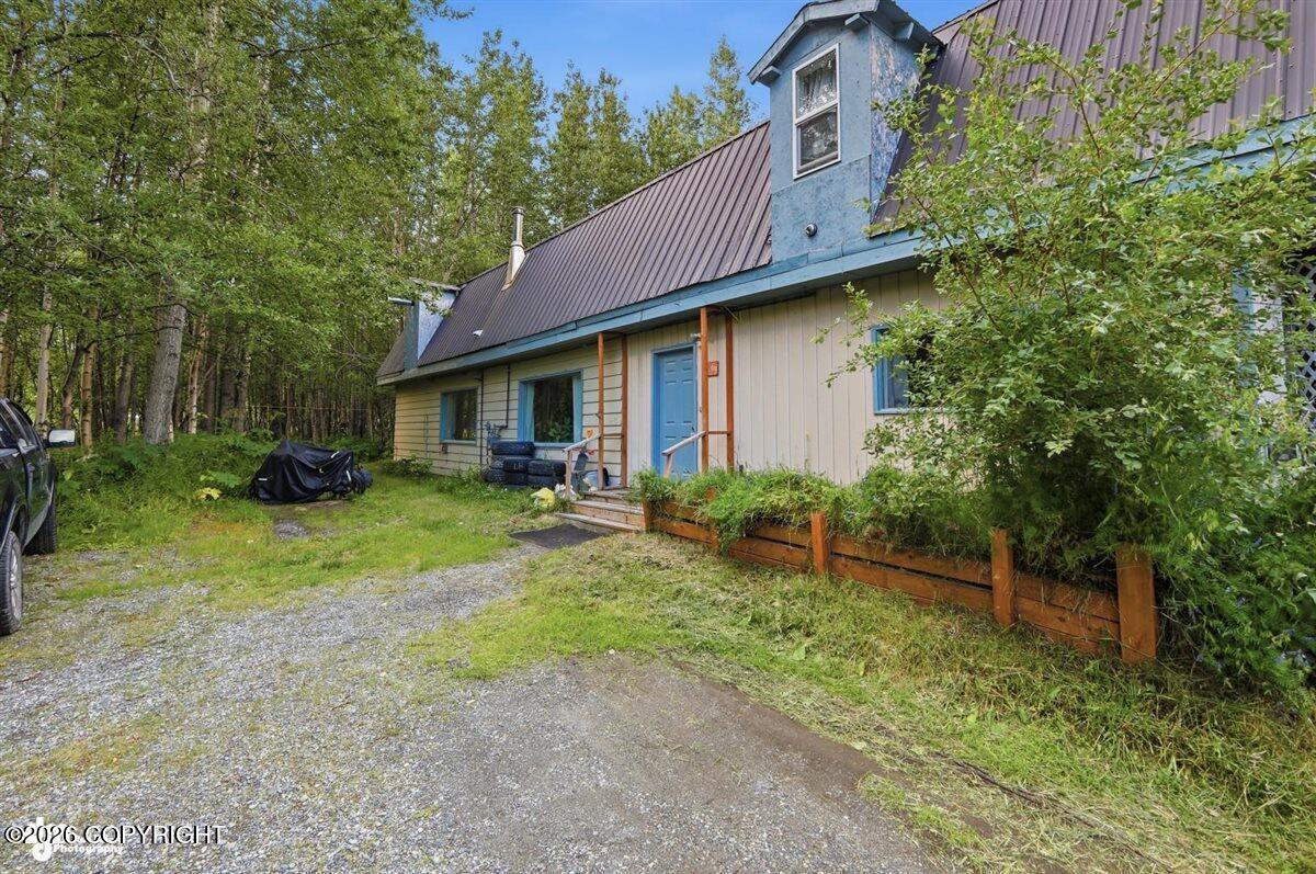 18293 E Maud Road Property Photo 1