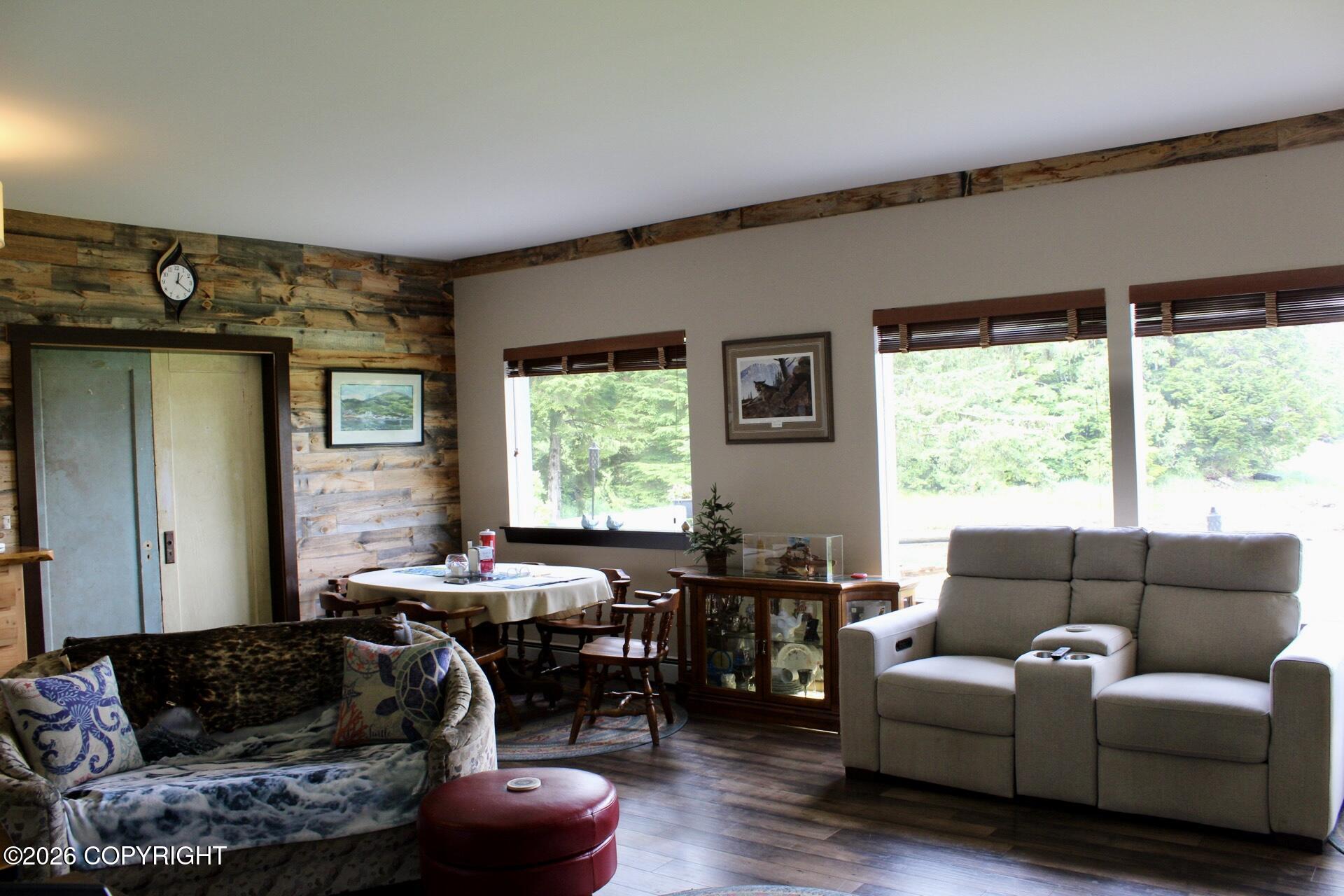 14861 N Tongass Highway Property Photo 37