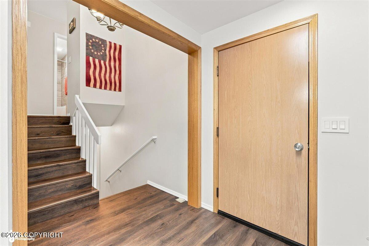 421 W 91st Avenue Property Photo 15