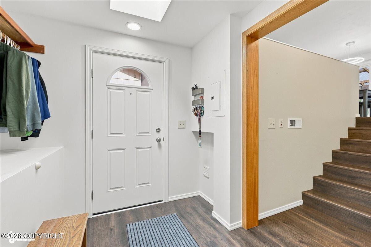421 W 91st Avenue Property Photo 16