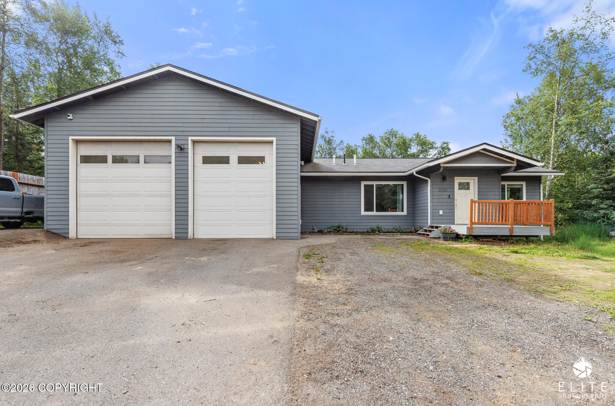 3750 Matthews Drive Property Photo 1