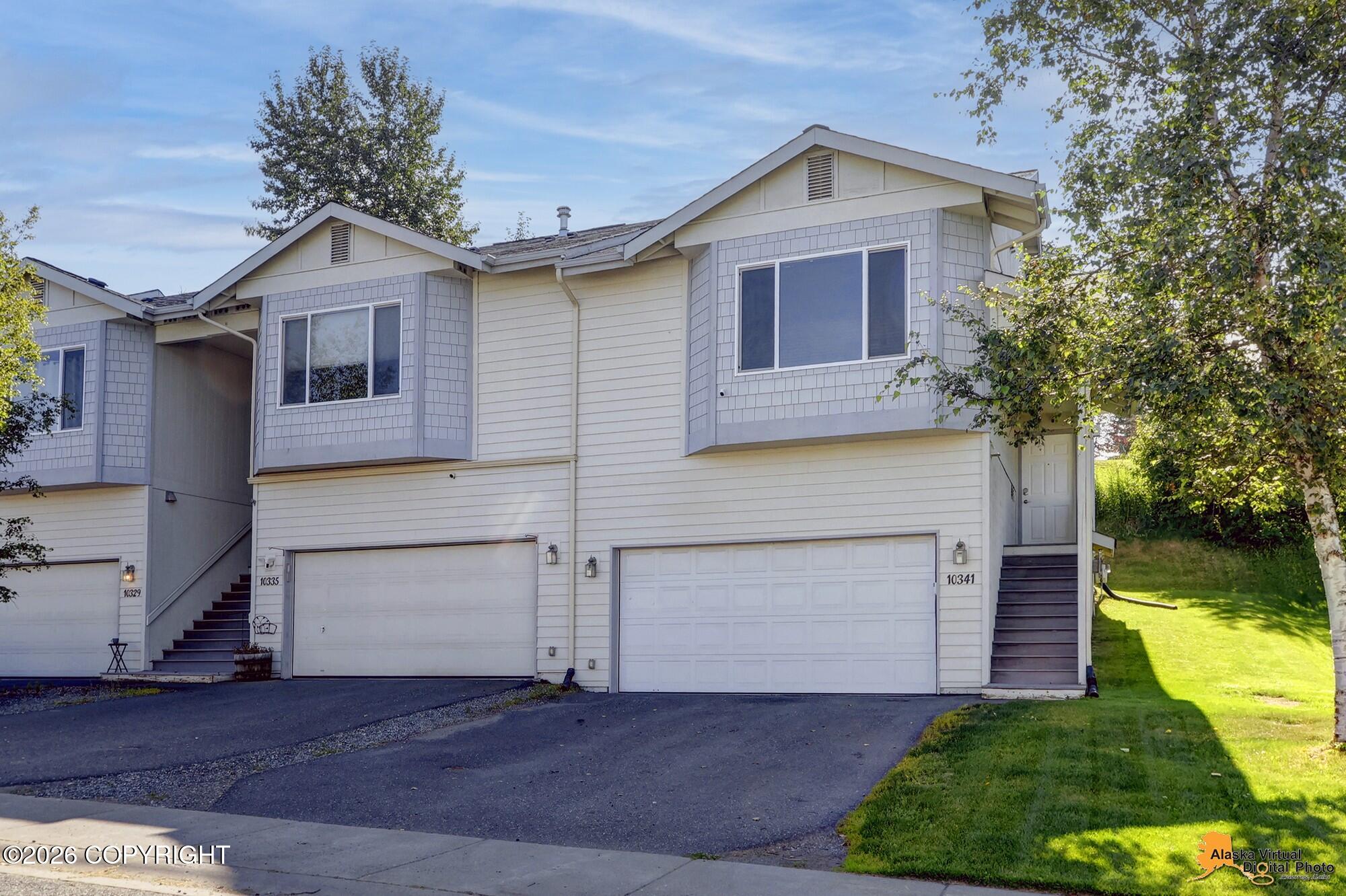 10341 Valley Park Drive Property Photo 1