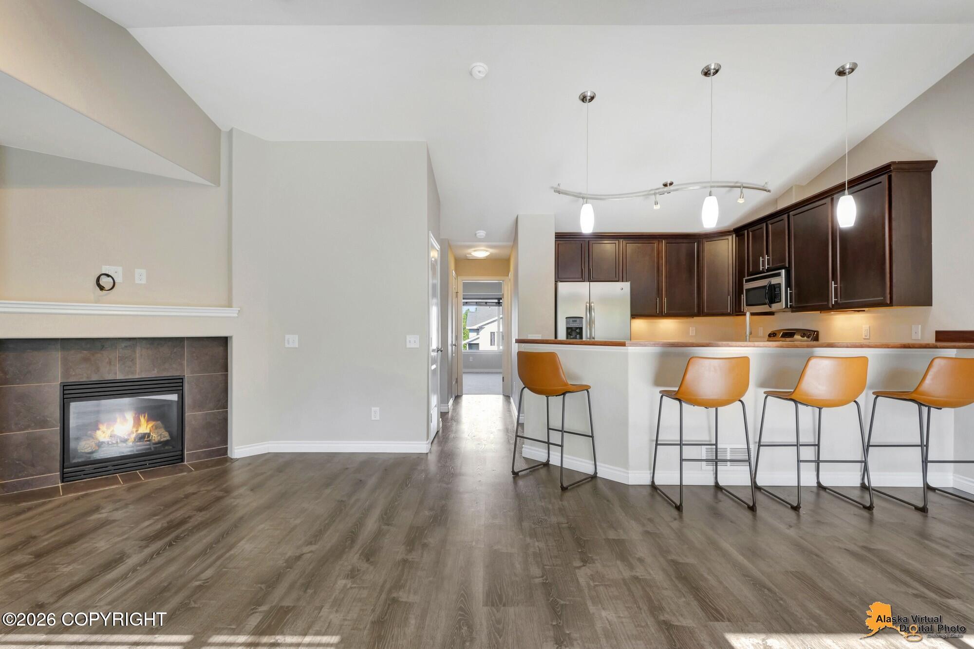 10341 Valley Park Drive Property Photo 6