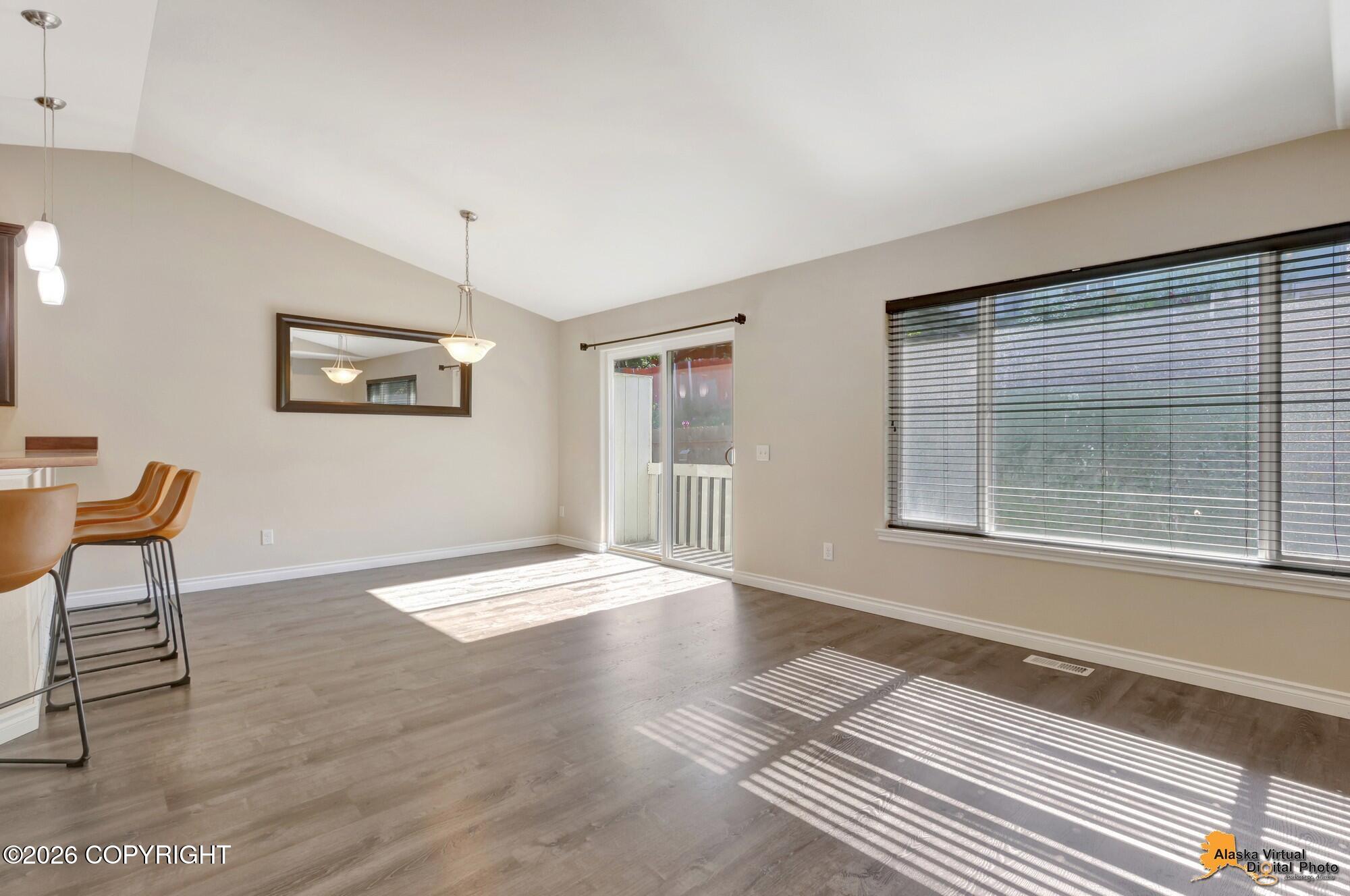10341 Valley Park Drive Property Photo 7