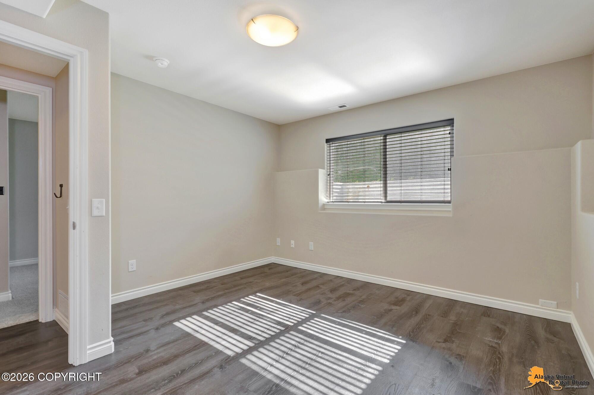 10341 Valley Park Drive Property Photo 22
