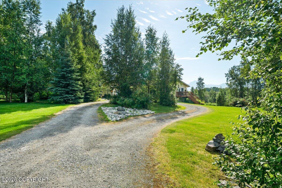 2276 E Ridgeview Drive Property Photo 6