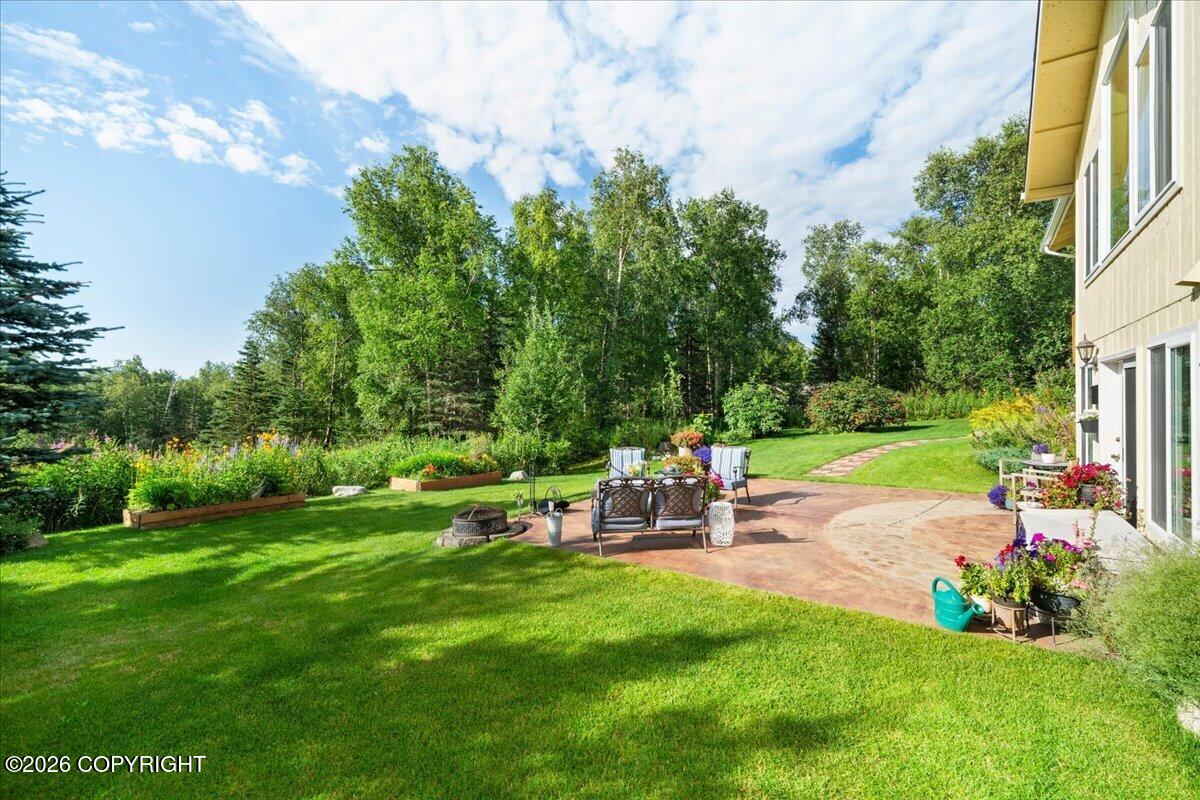 2276 E Ridgeview Drive Property Photo 9