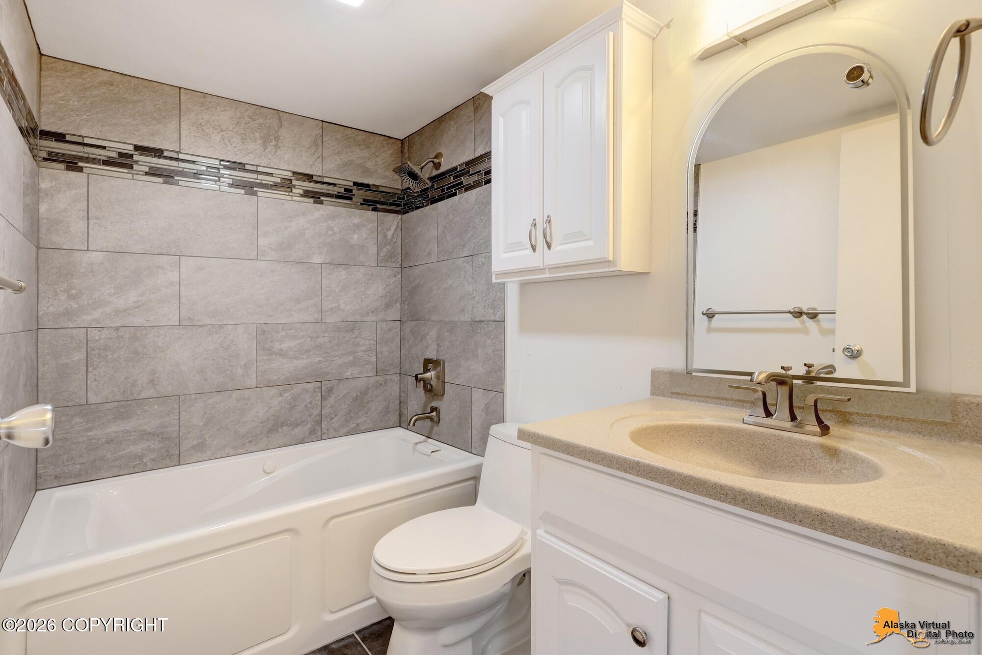 2741 W 72nd Avenue Property Photo 18
