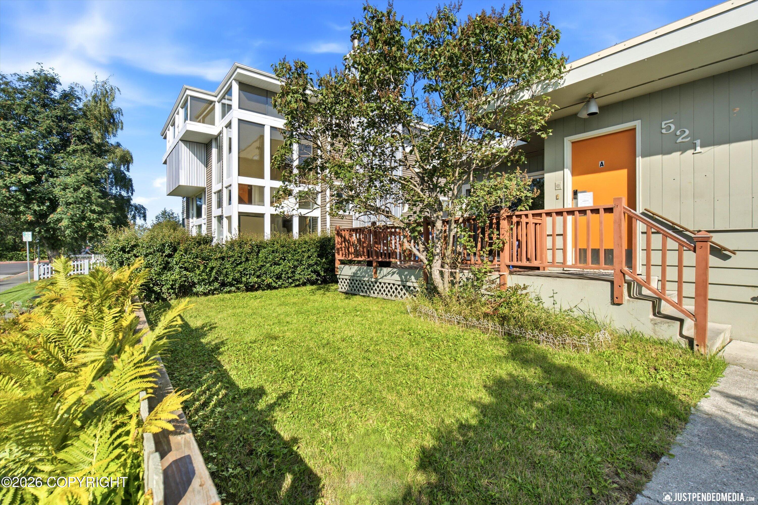 521 N Street Property Photo 3