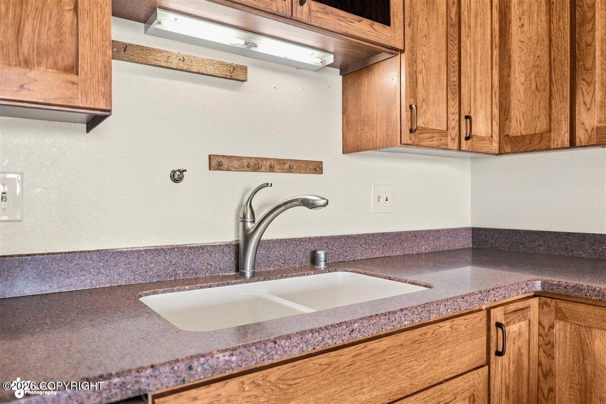 5414 W Dimond Boulevard #c31 Property Photo 16