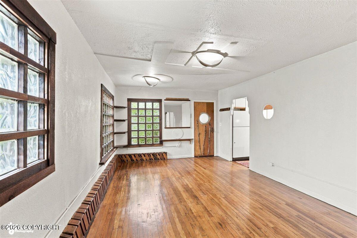 1335 Ingra Street Property Photo 6
