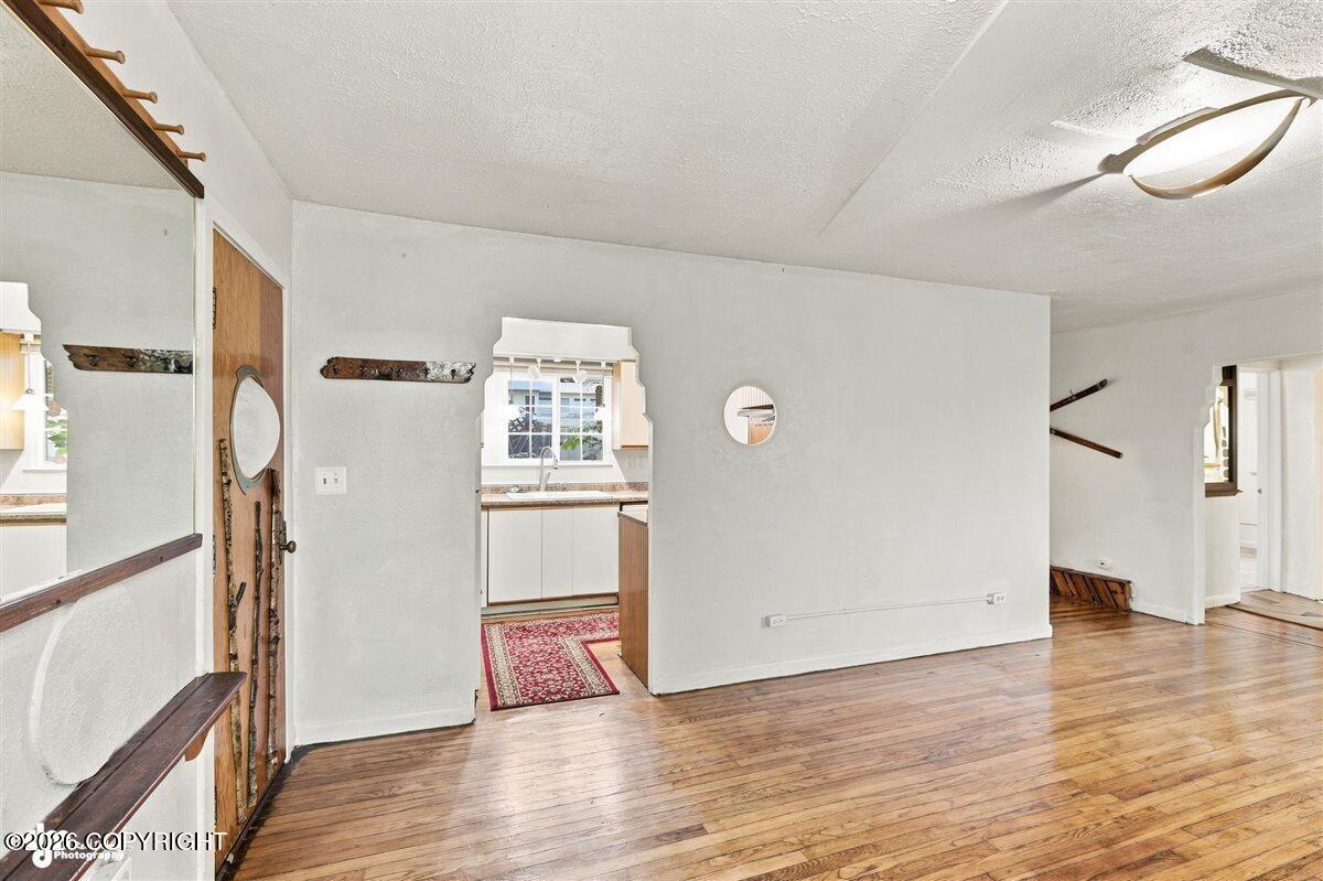 1335 Ingra Street Property Photo 7