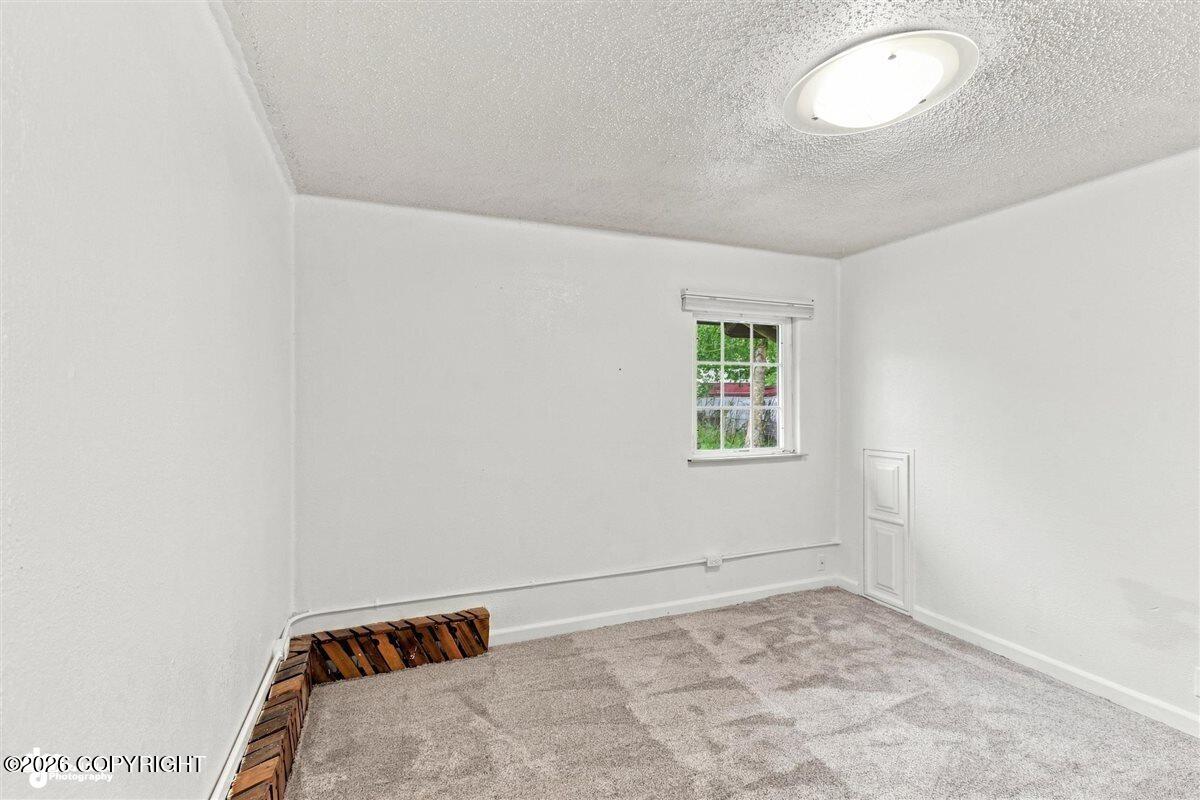 1335 Ingra Street Property Photo 12