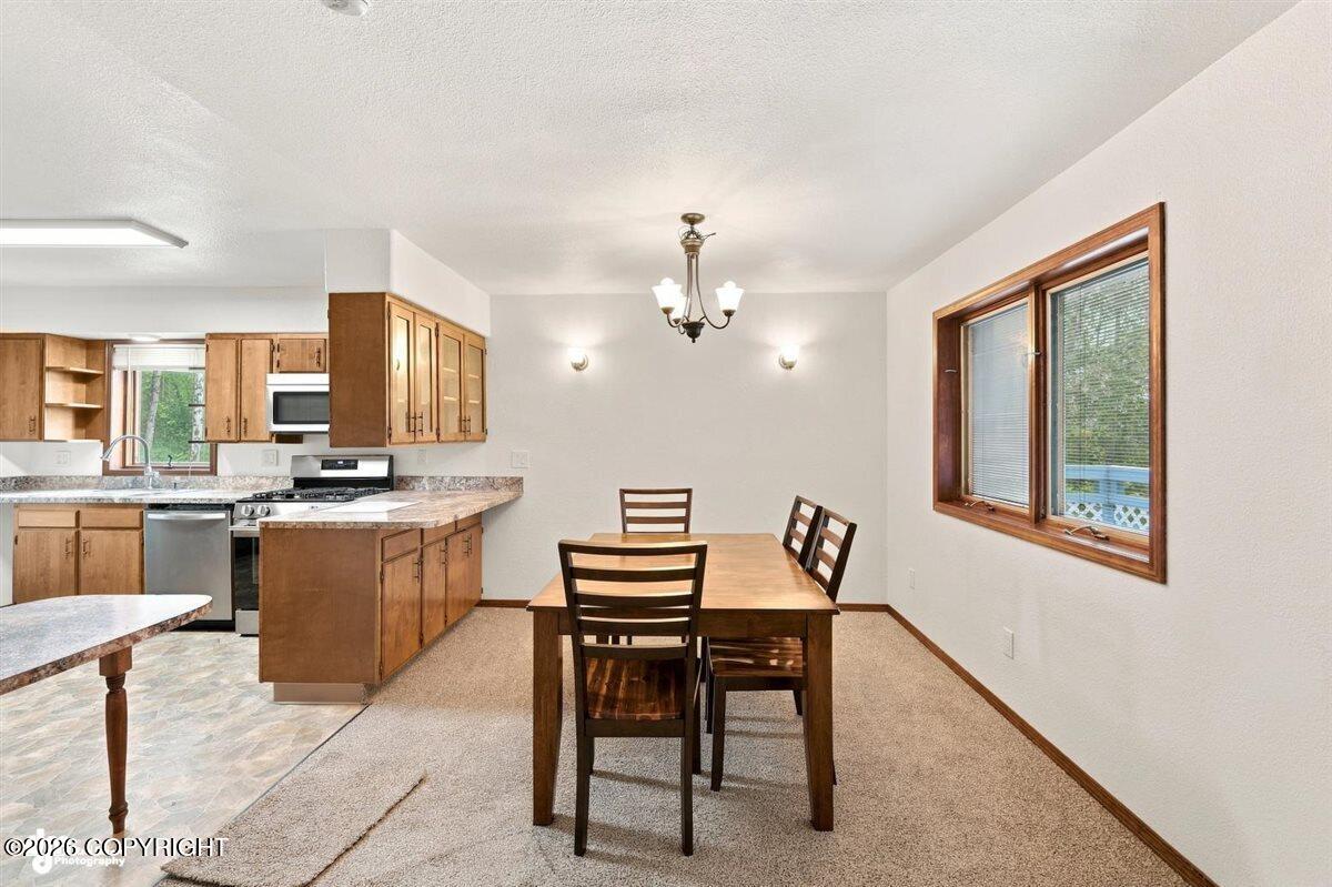 1060 W Airway Circle Property Photo 22