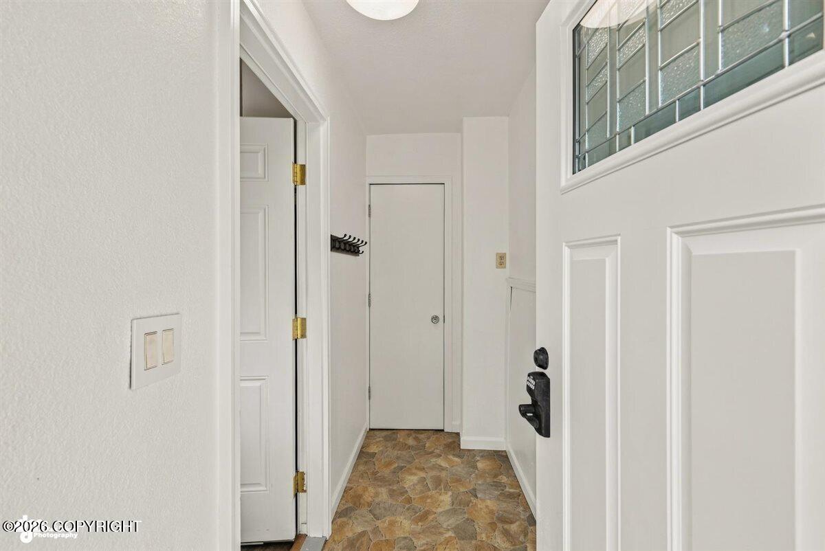 1060 W Airway Circle Property Photo 15