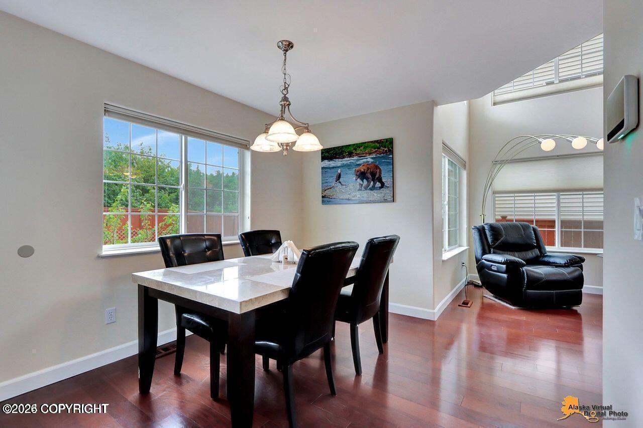 2860 Discovery Bay Drive Property Photo 3