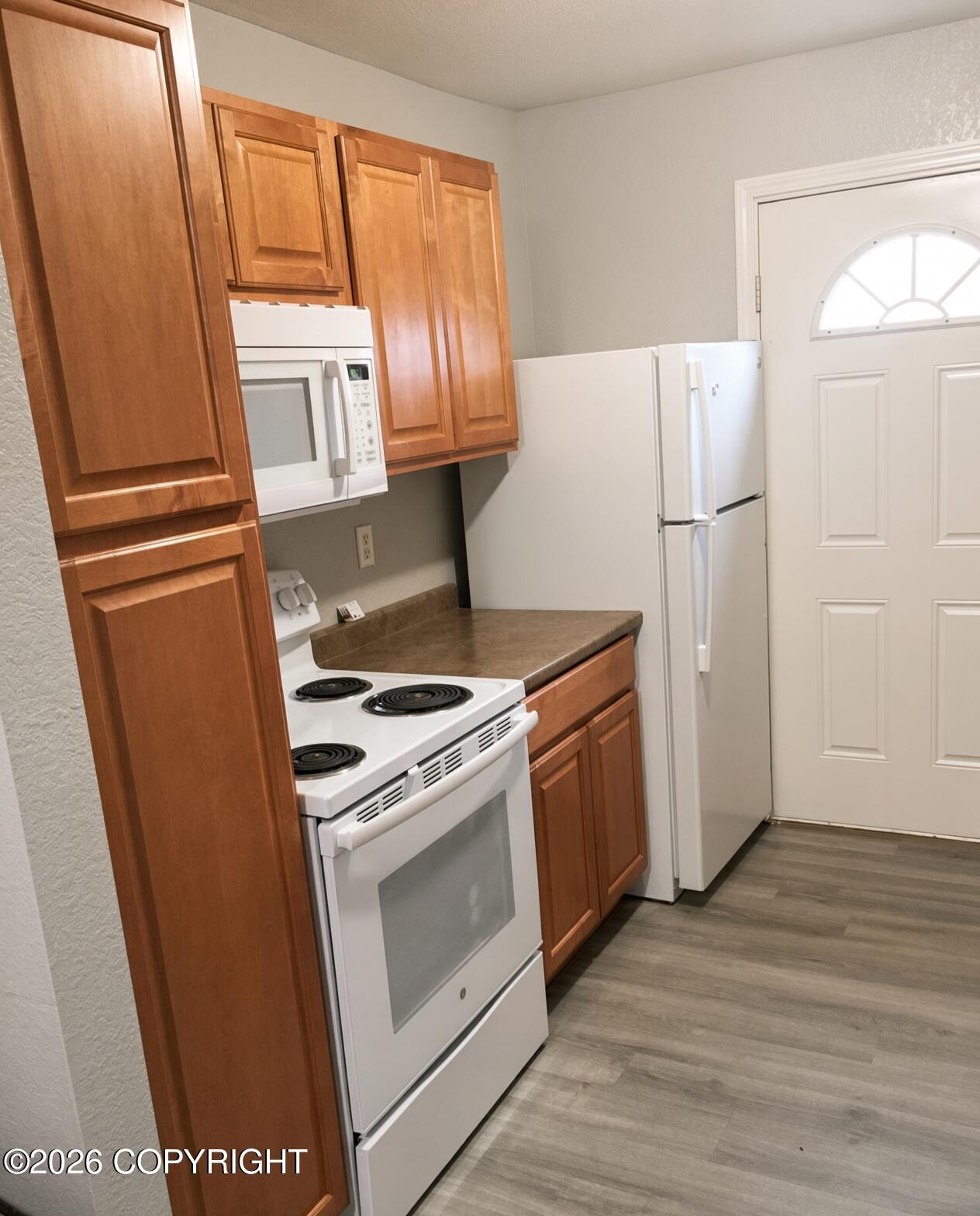 10050 Thimble Berry Drive Property Photo 7
