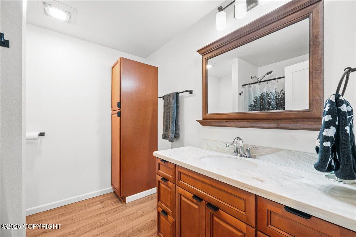7400 N Mccarrey Street Property Photo 24