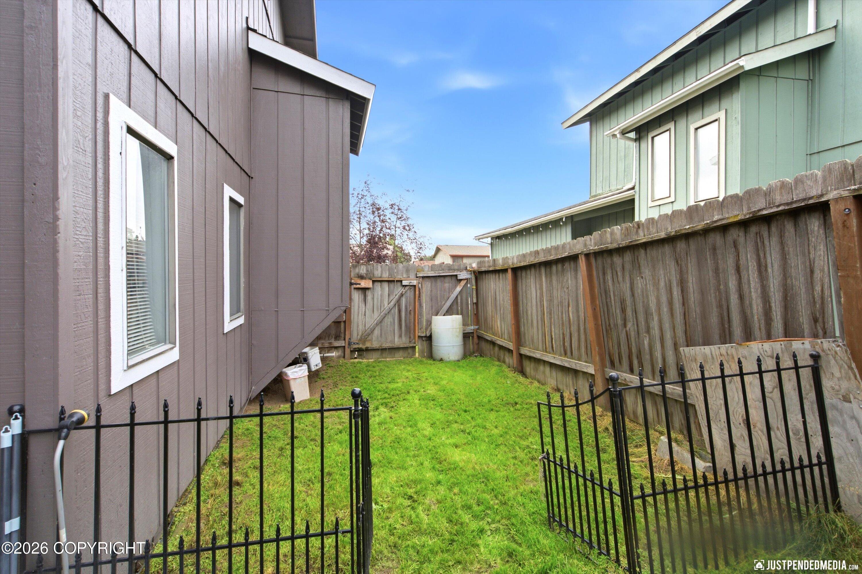5331 Windflower Street Property Photo 2