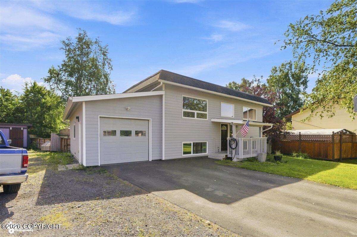 1810 Cindylee Lane Property Photo 2