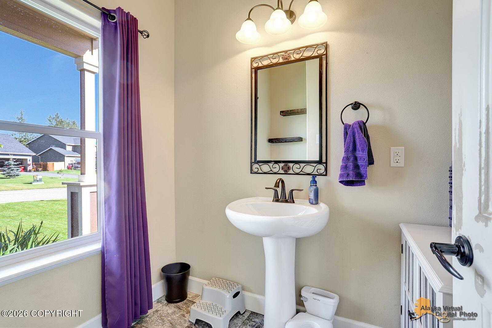 1200 W Mike Street Property Photo 6