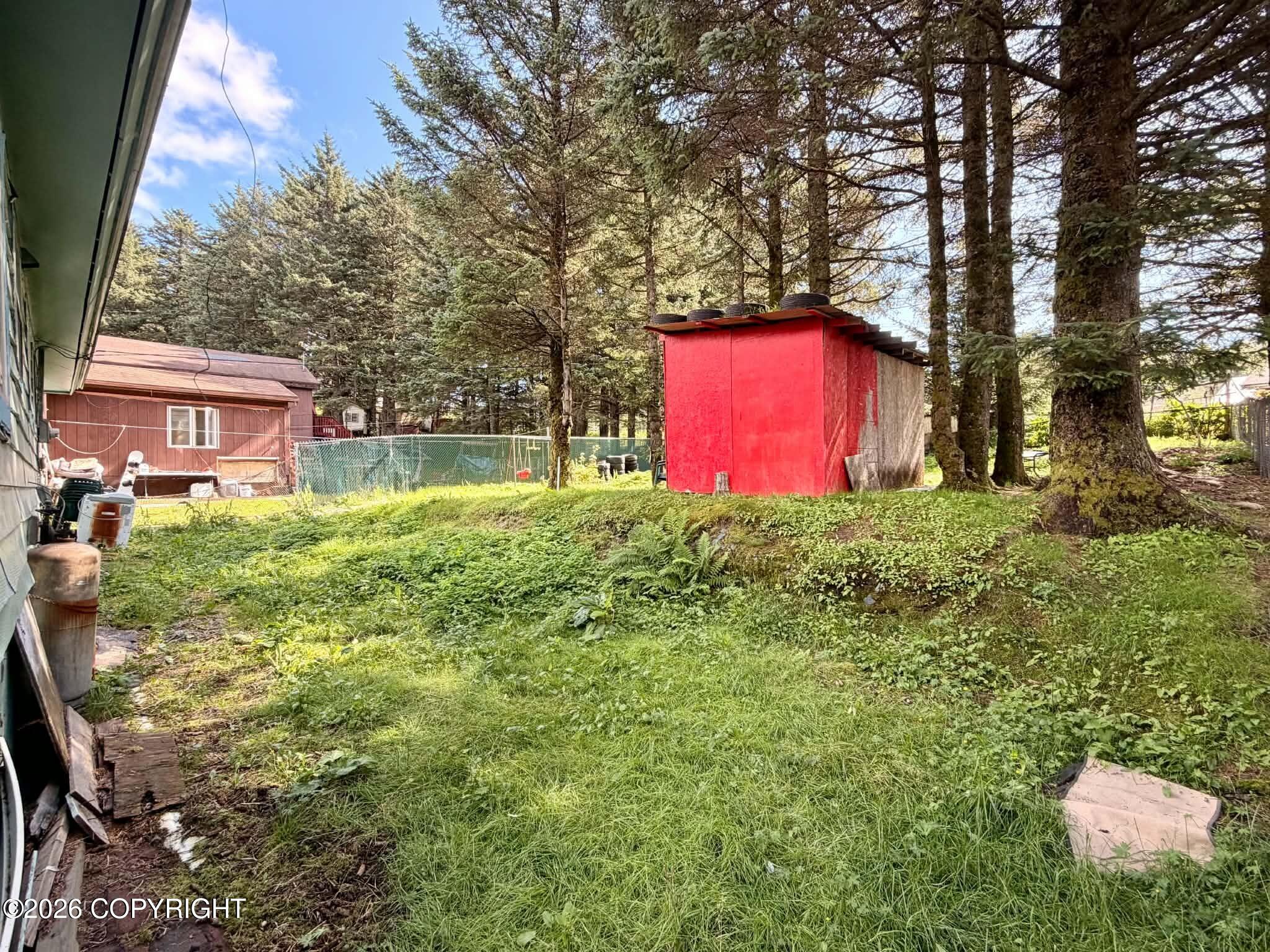 912 Hemlock Street Property Photo 23