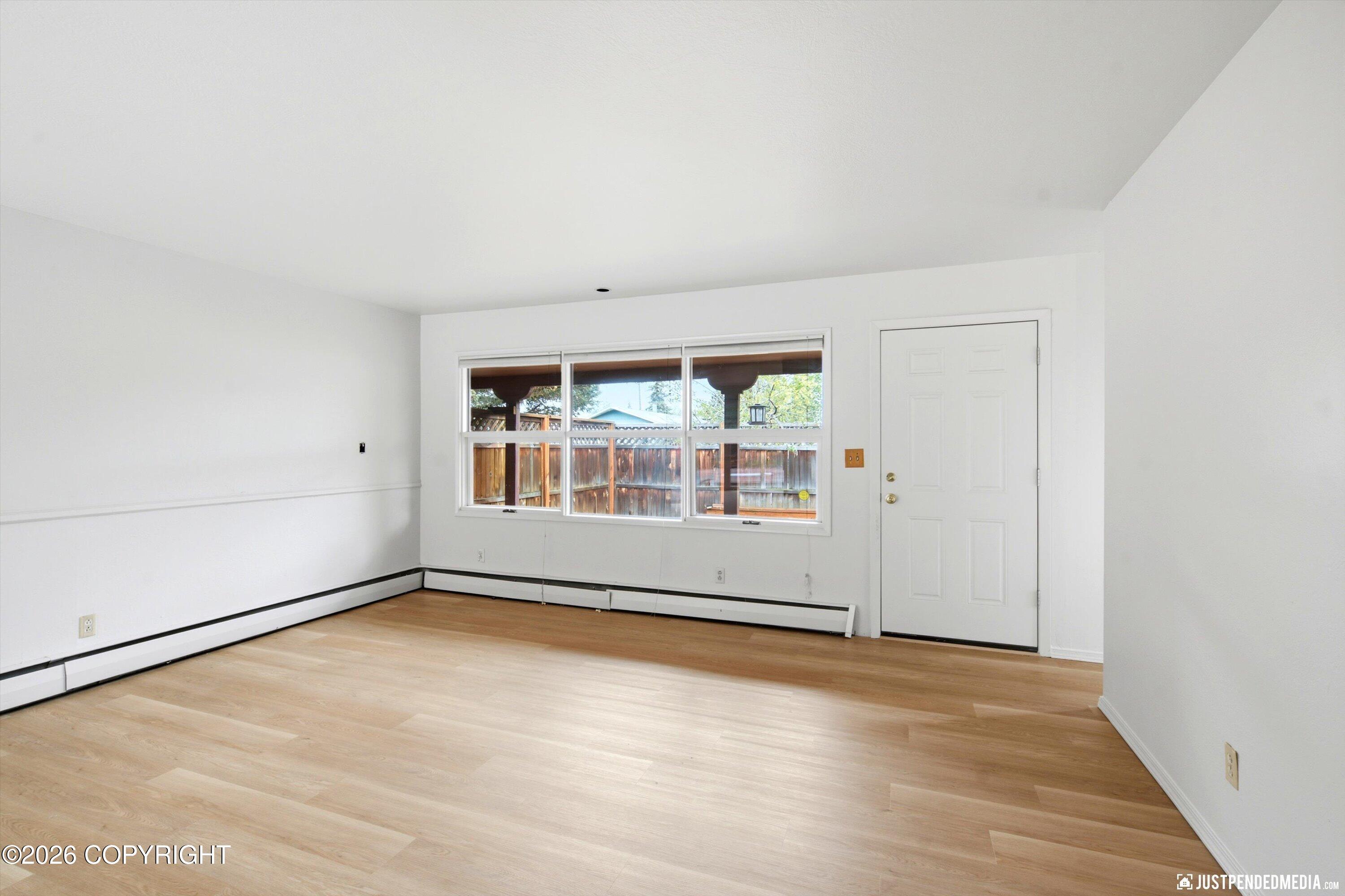 4242 Ross Court Property Photo 13