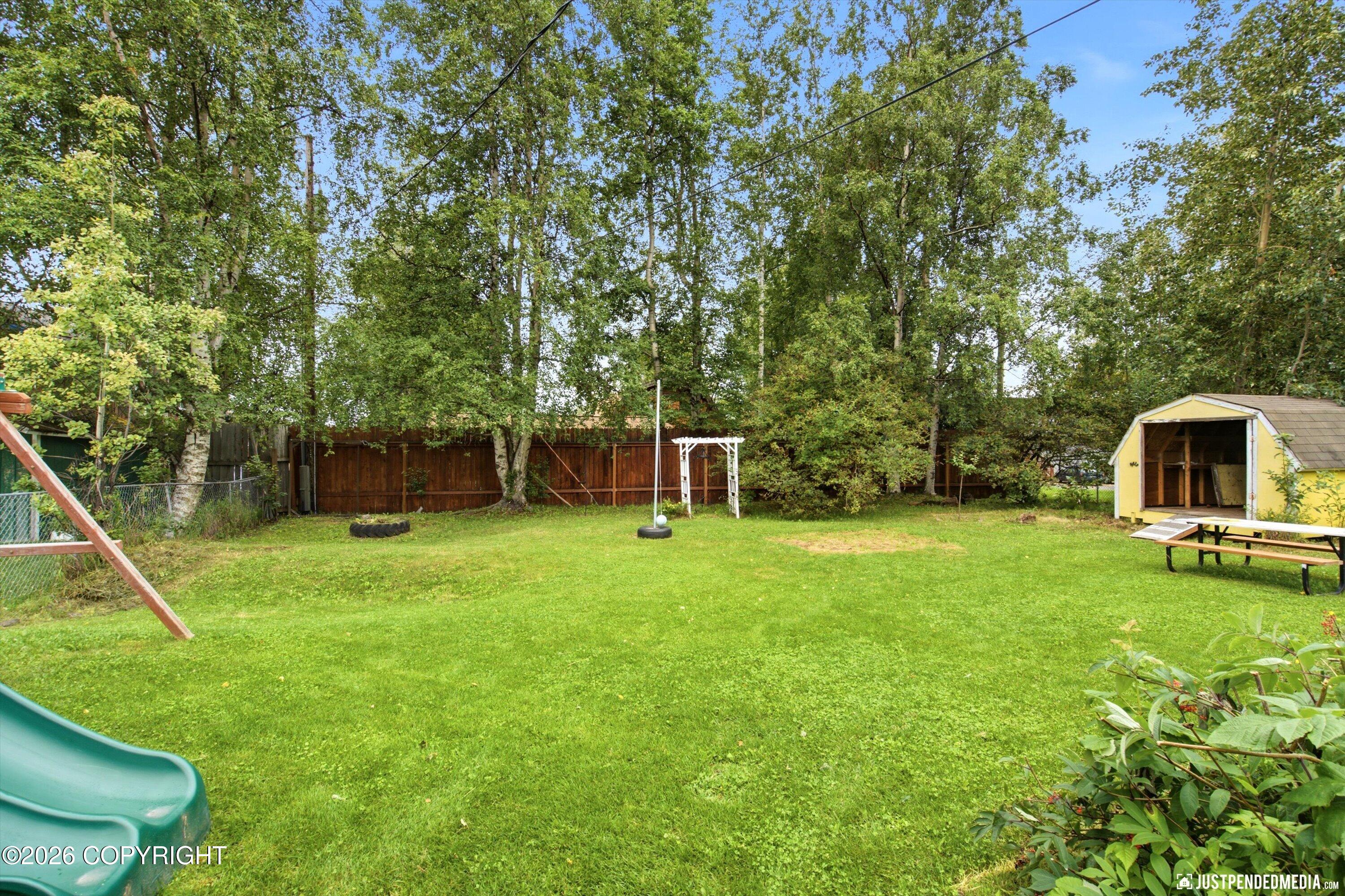 8106 Loganberry Property Photo 35