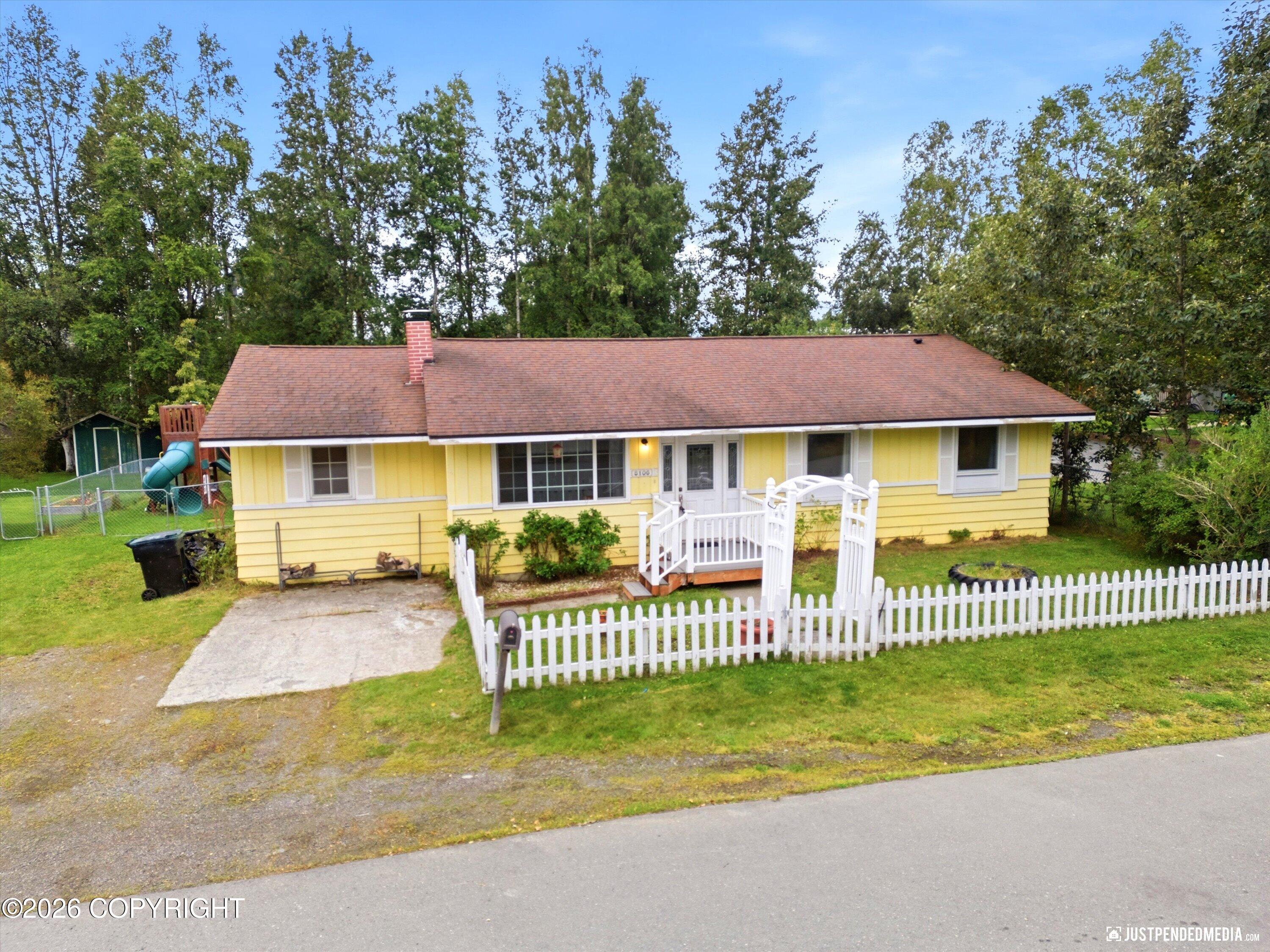 8106 Loganberry Property Photo 39