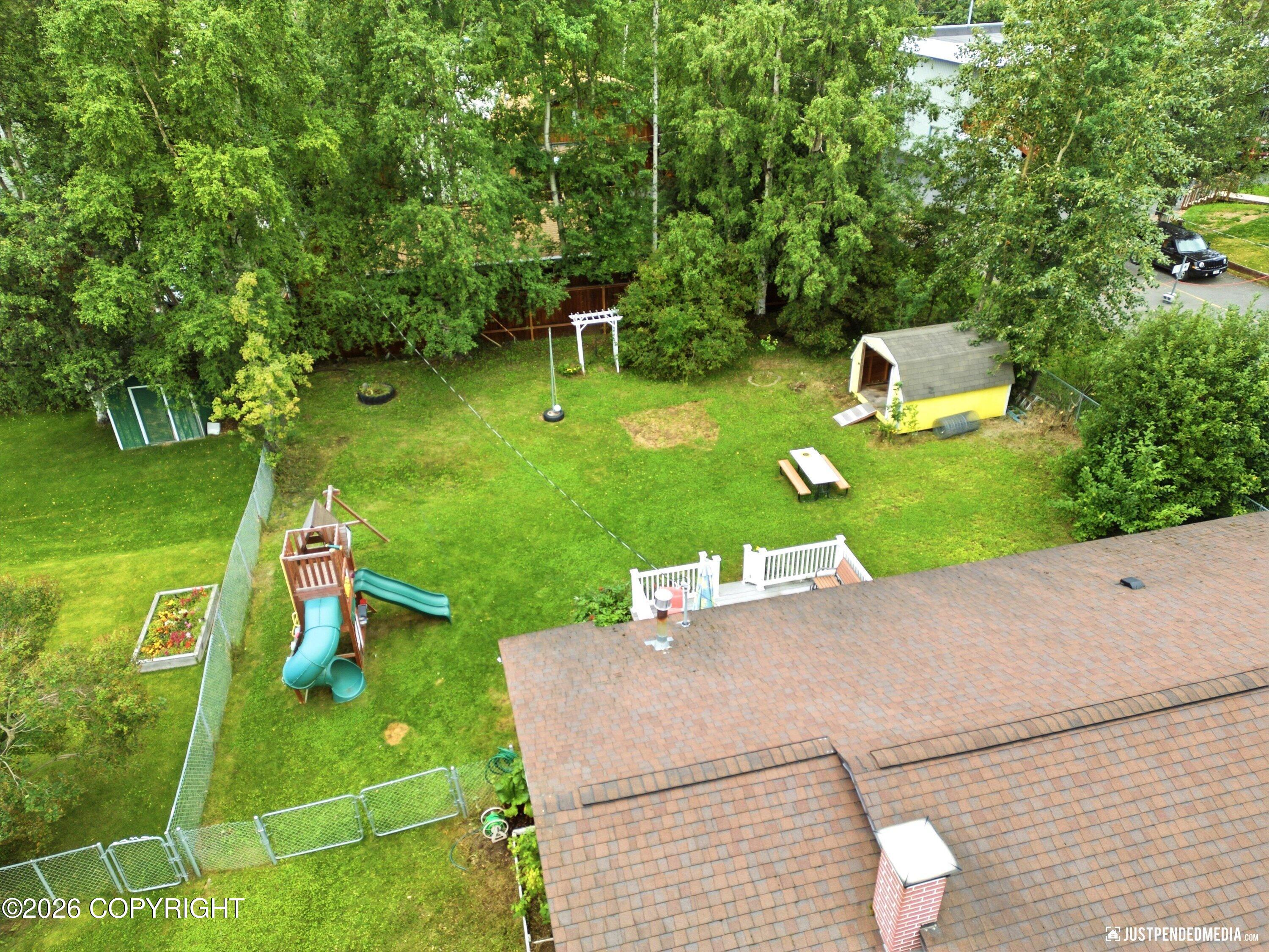 8106 Loganberry Property Photo 41