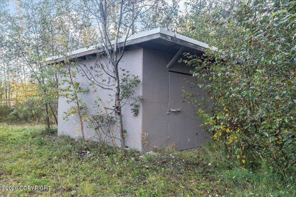 2175 Bunge Street Property Photo 20