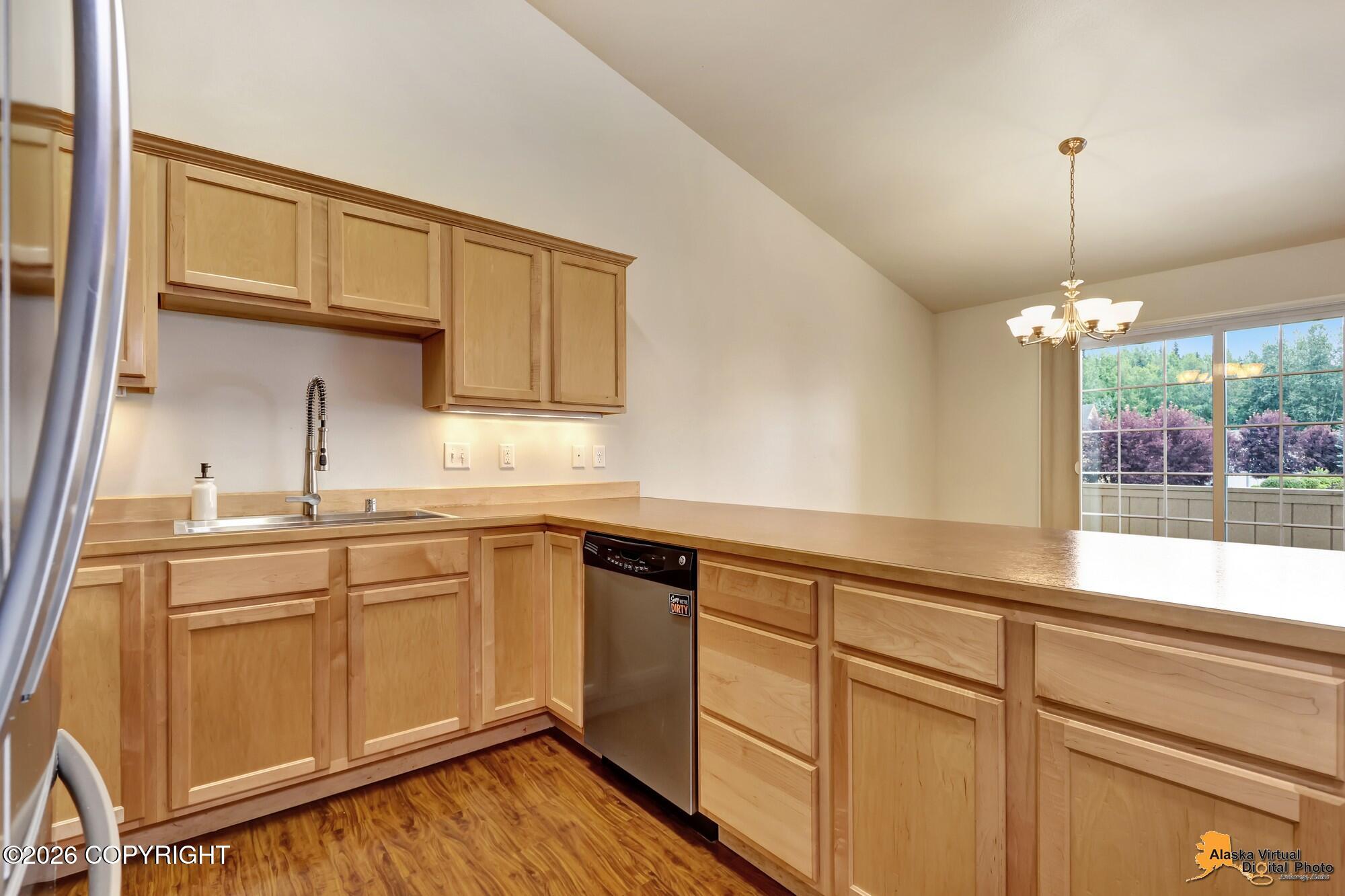 5629 Sapphire Loop #19b Property Photo 10