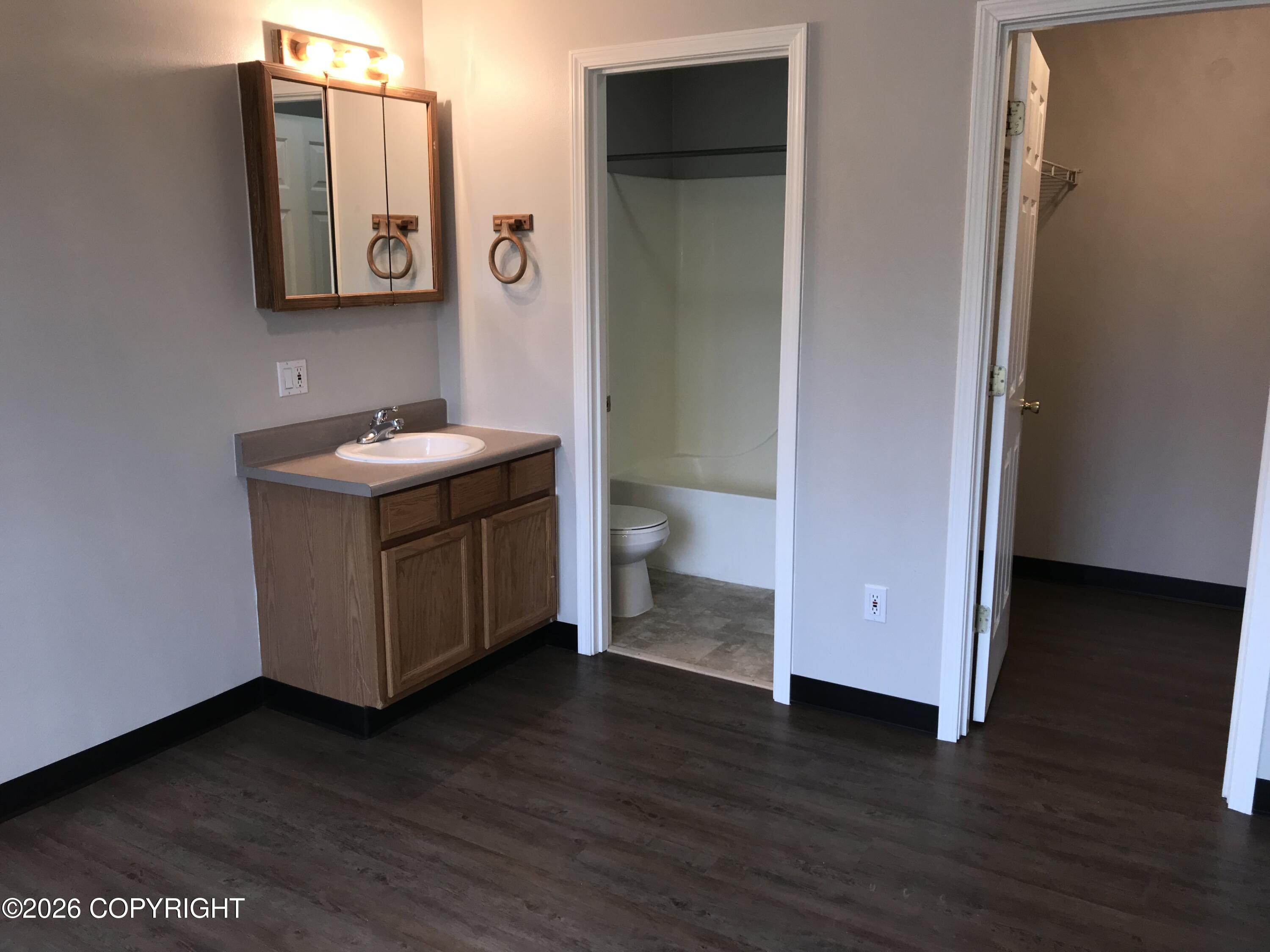 2651 E Quiet Circle #b1 Property Photo 6