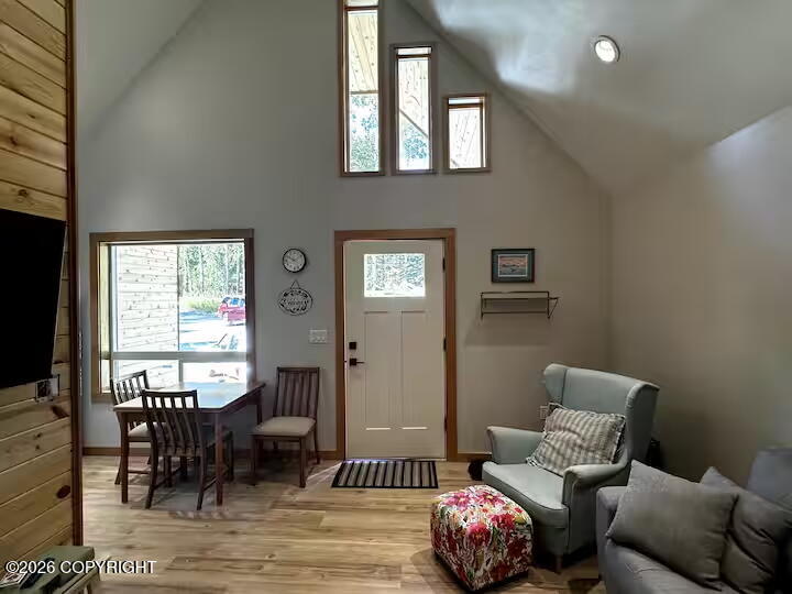 351 E Spruce Avenue Property Photo 25