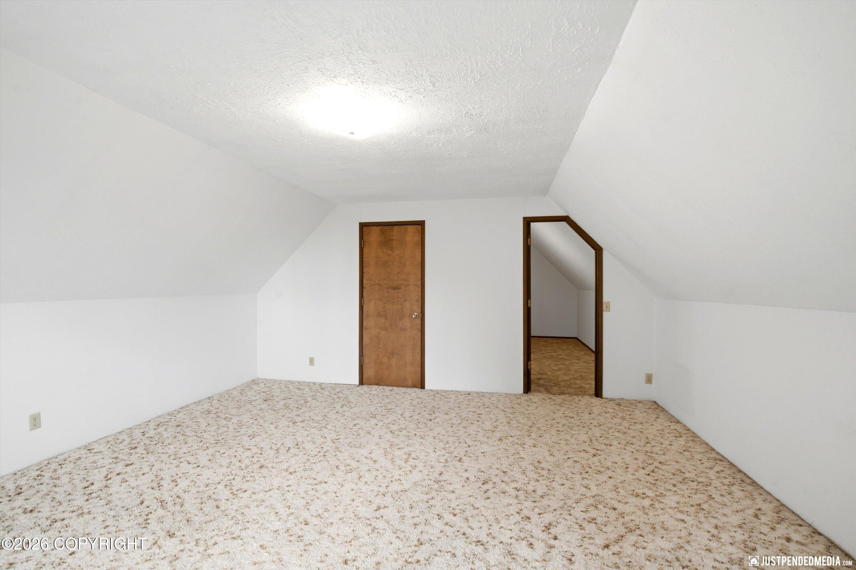 11813 Birch Hills Drive Property Photo 33