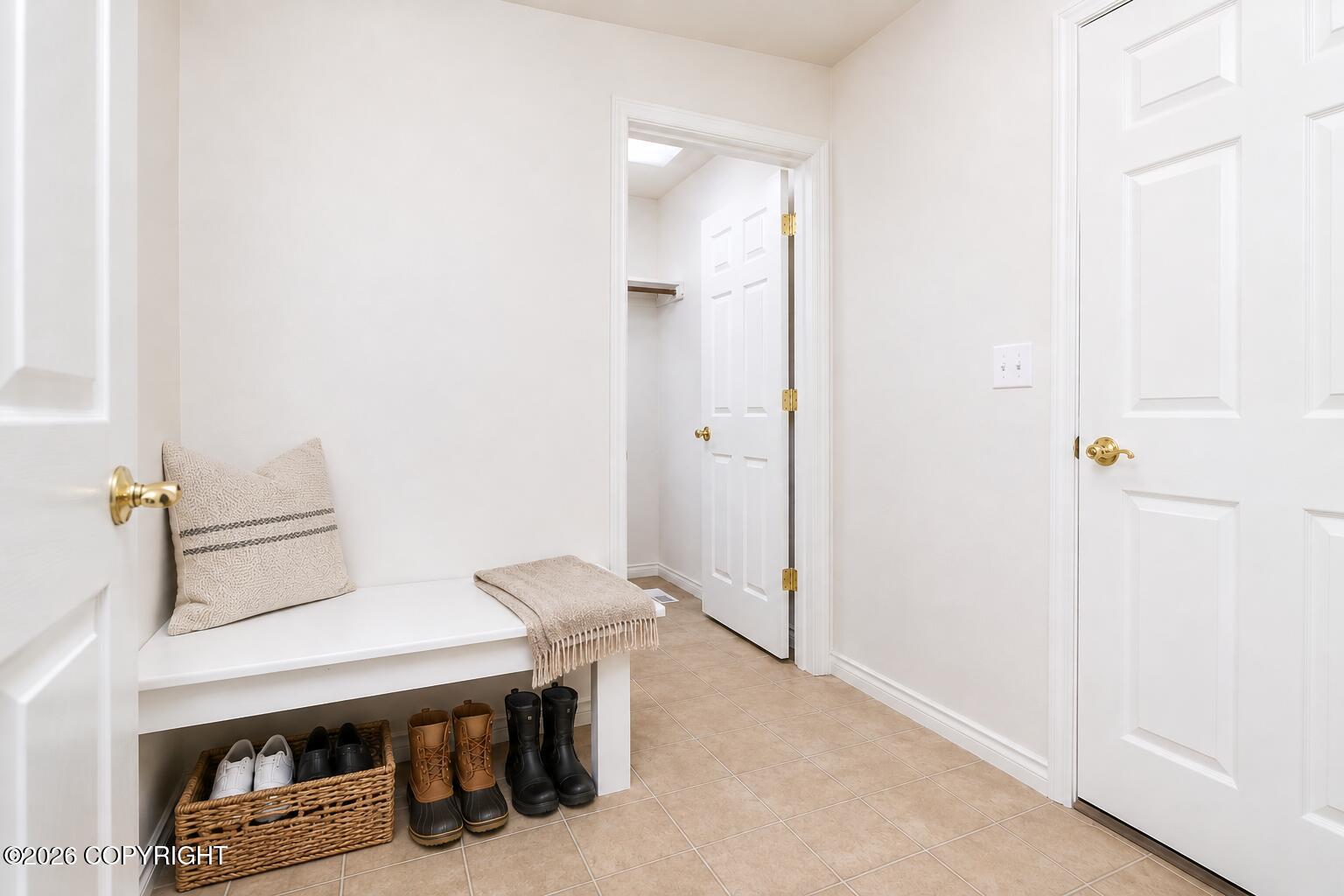 16941 Yellowstone Drive Property Photo 7