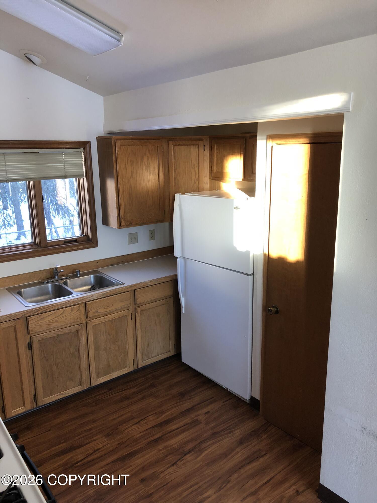 8411 Ryoaks Place Property Photo 2