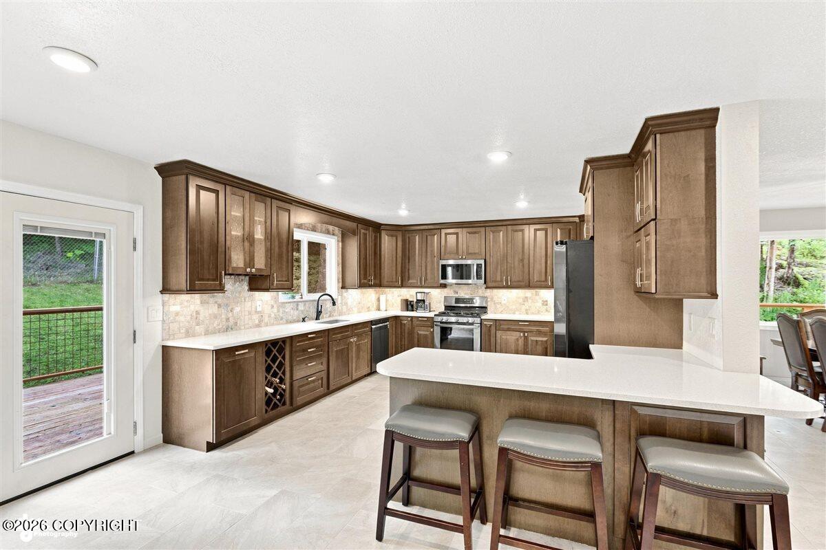 10101 Grover Circle Property Photo 16