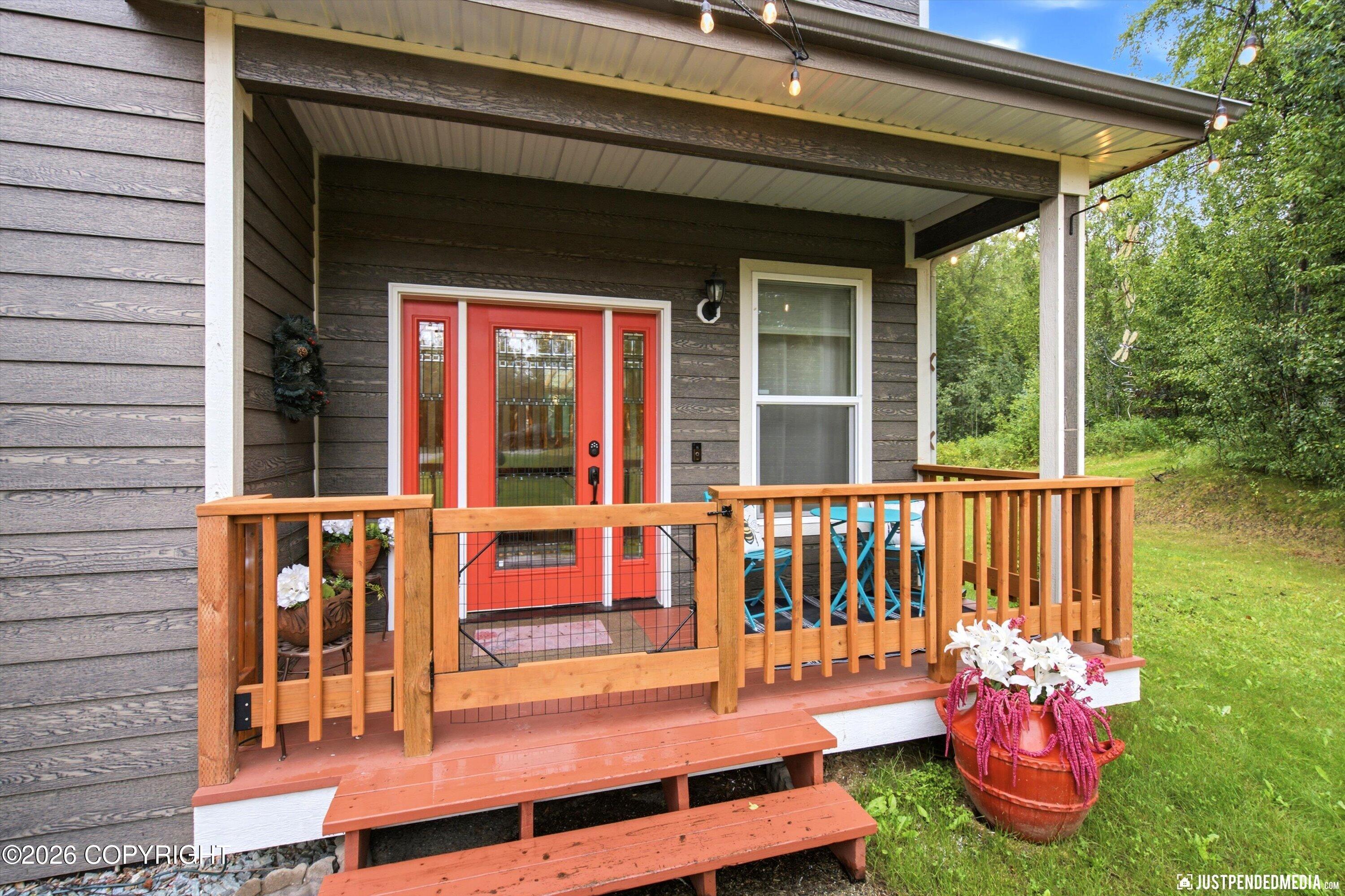 5915 E Summit Circle Property Photo 6