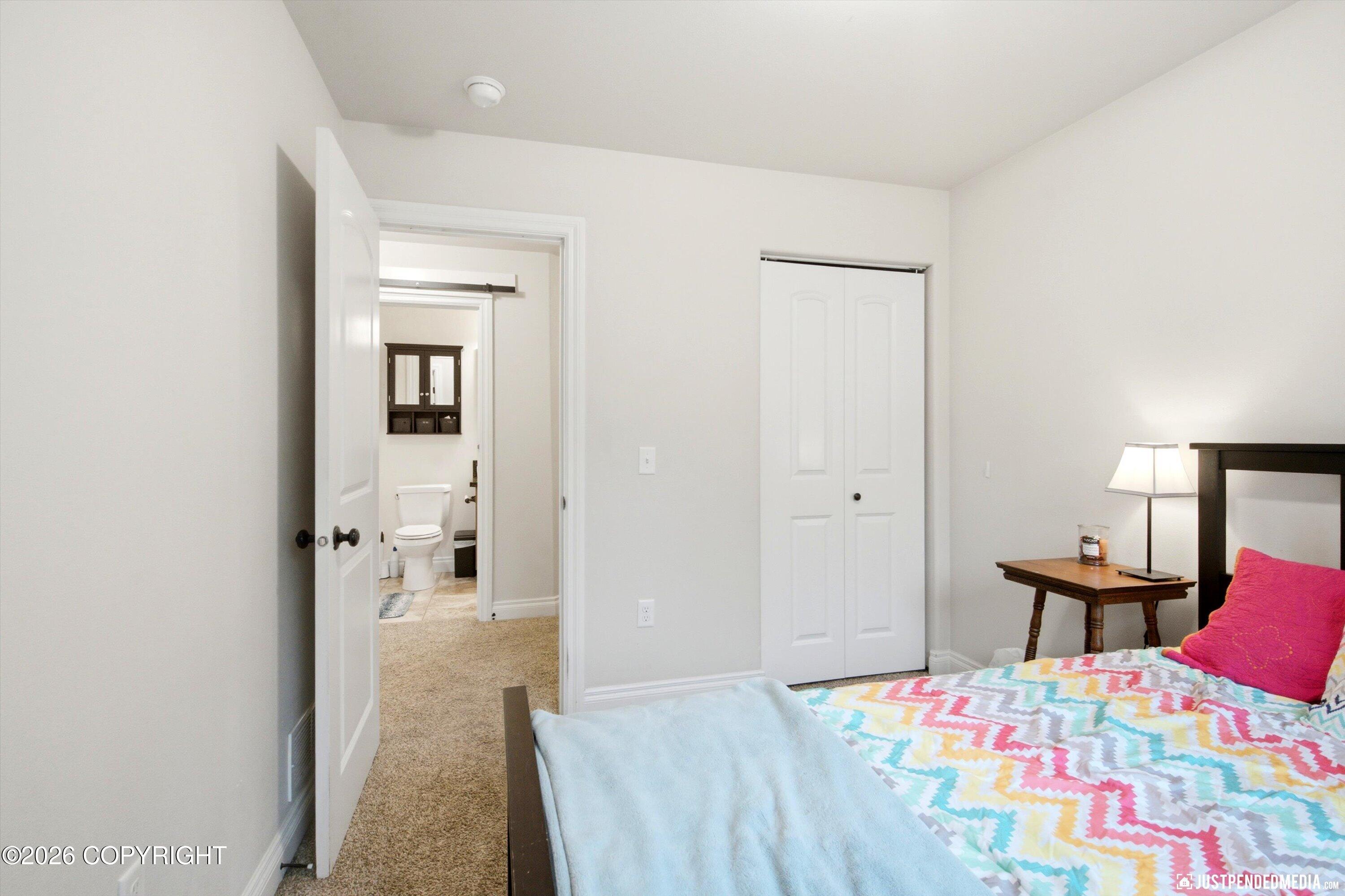 5915 E Summit Circle Property Photo 34