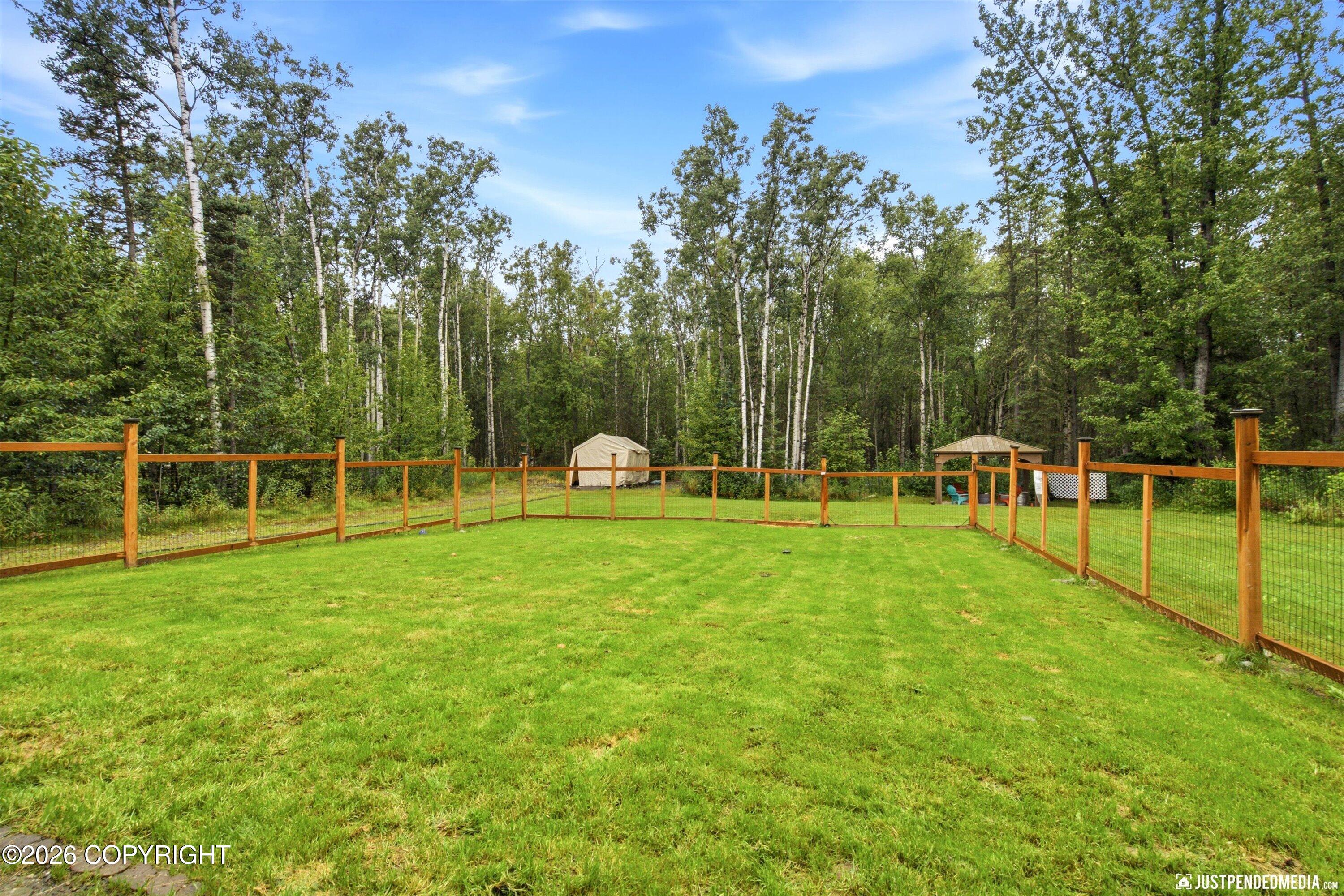 5915 E Summit Circle Property Photo 45