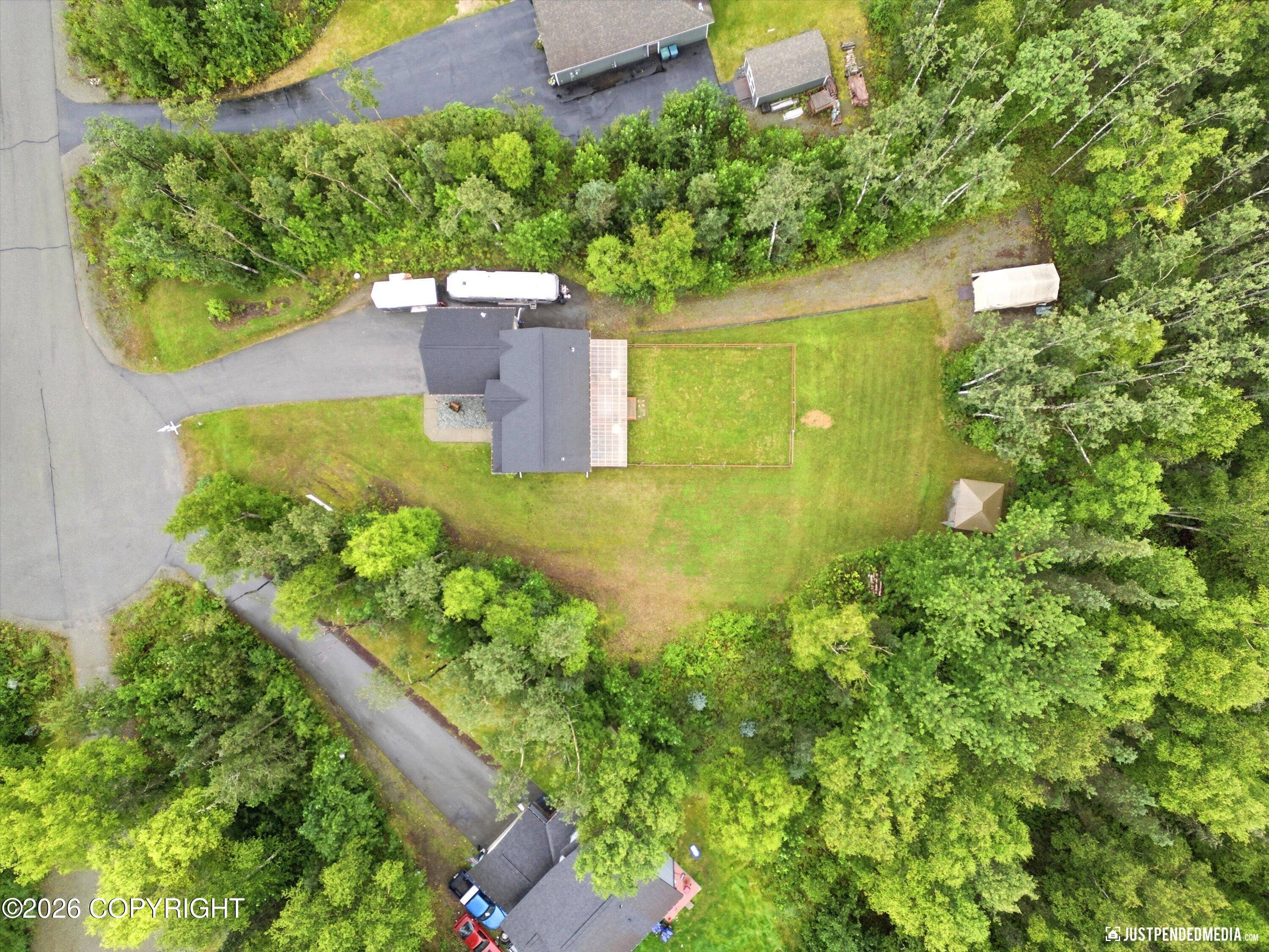 5915 E Summit Circle Property Photo 65