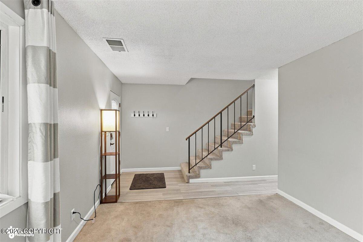 1065 E 17th Avenue Property Photo 6