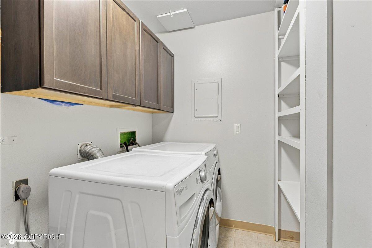 1065 E 17th Avenue Property Photo 13