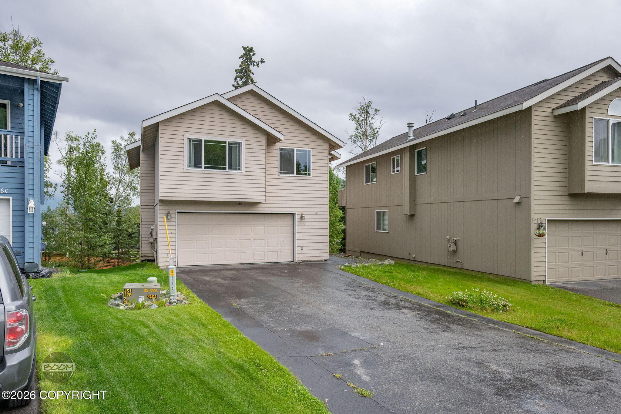 20456 Granite Park Circle Property Photo 3