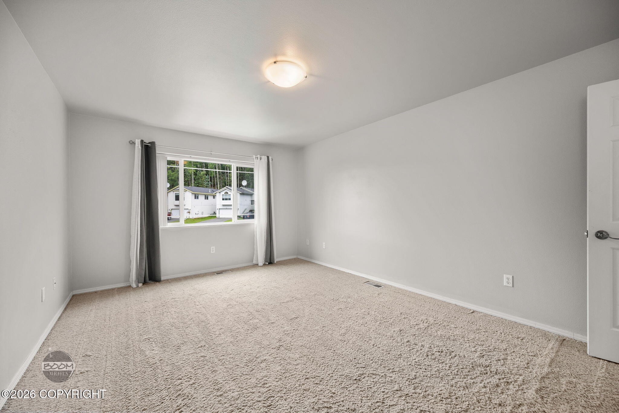 20456 Granite Park Circle Property Photo 33