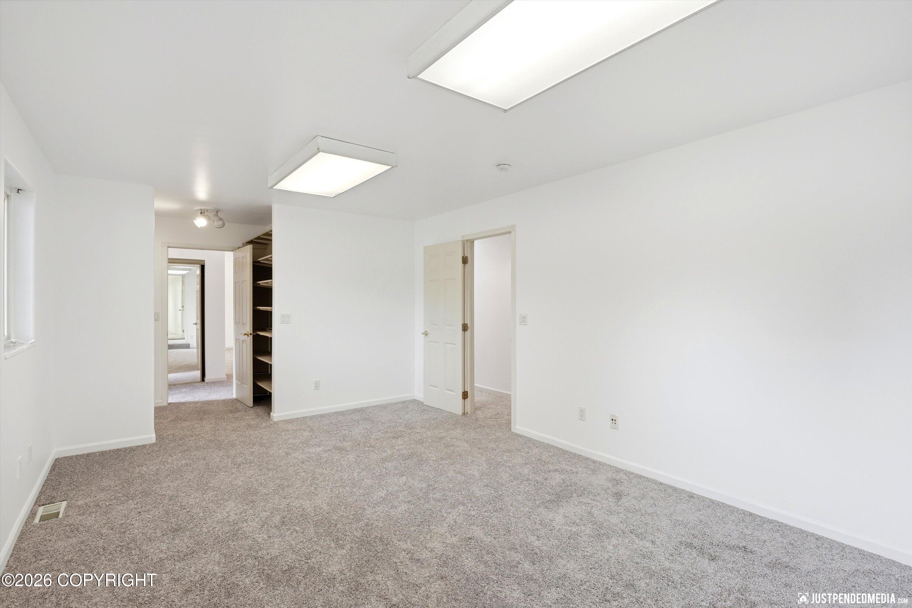 2730 Glacier Street Property Photo 17