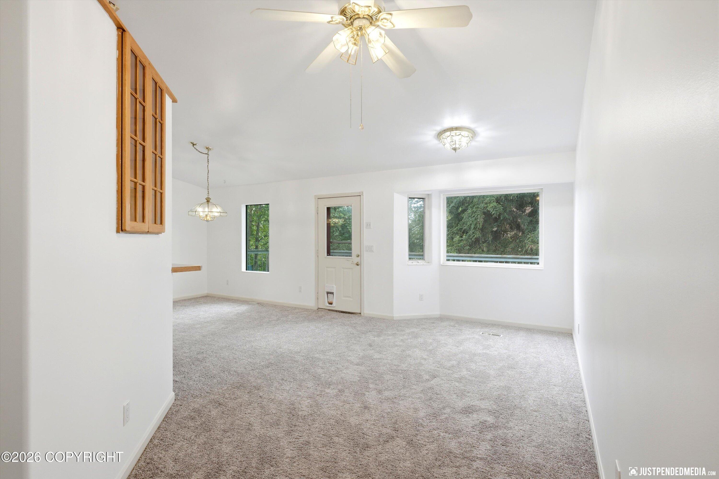 2730 Glacier Street Property Photo 19